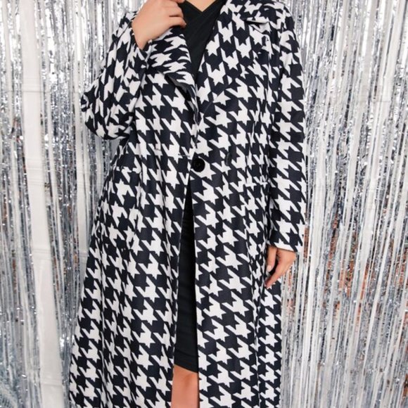 Plus Houndstooth Double Button Coat - Picture 4 of 9